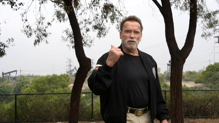 Arnold Schwarzenegger svela intervento chirurgico per pacemaker