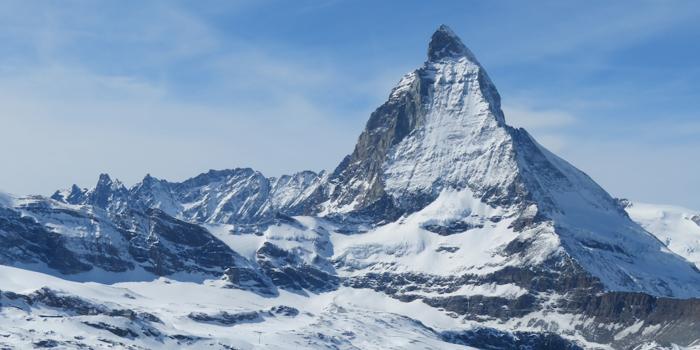 Tragica valanga a Zermatt: tre scialpinisti perdono la vita