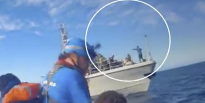 Conflitto nel Mediterraneo: Nave Mare Jonio sotto attacco della Guardia costiera libica