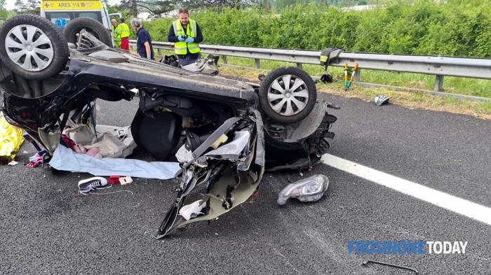 Tragico incidente sull’Autostrada del Sole: giovane romana perde la vita