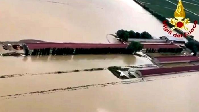 Maltempo in Italia: Nord sotto piogge torrenziali, Sud al limite con il caldo