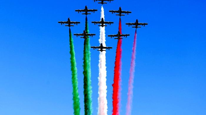 Tragedia all’Air Show: Co-pilota del 118 investito da autocisterna