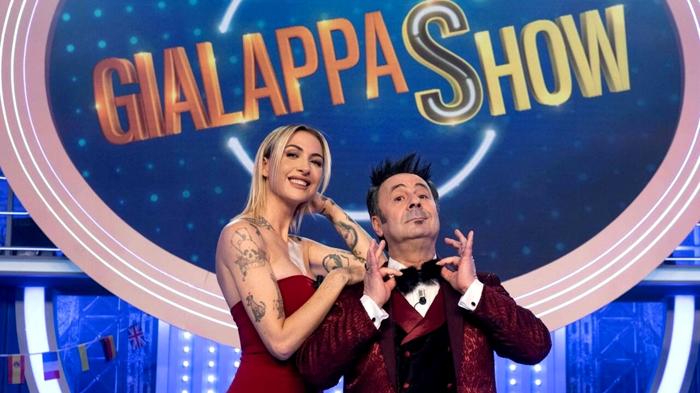 GialappaShow: il divertente show del lunedì con Mago Forest e Ema Stokholma