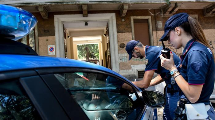 Scena da far west a Rimini: giovane arrestato per scompiglio in locale