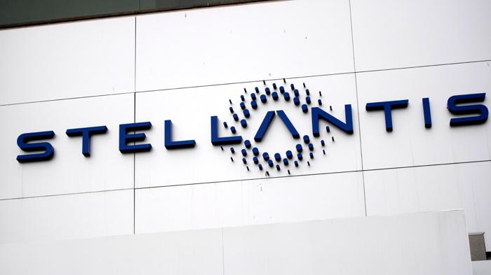 Stellantis: Nuovi Modelli e Assunzioni negli Stabilimenti Italiani