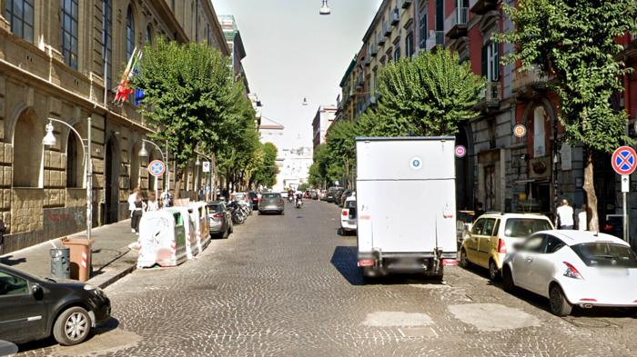 Via Santa Maria di Costantinopoli (foto Google StreetView)