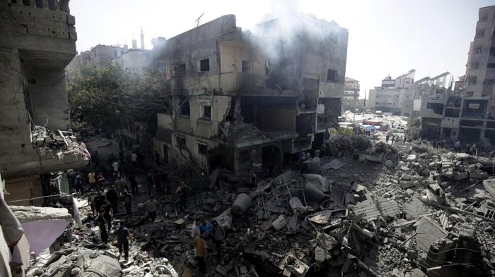 Operazione militare a Gaza: polemiche sui diritti umani