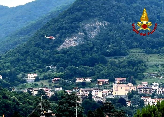 Elicottero dei vigili del fuoco sul Lambro-QuiComo