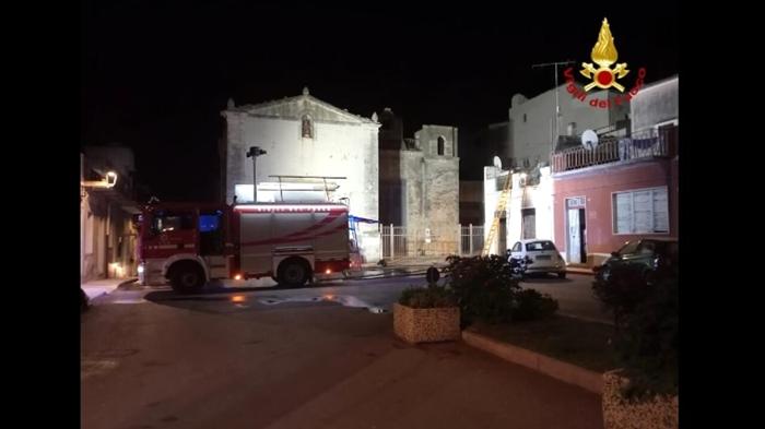 Tragedia a Vittoria: Incendio familiare e sospetti omicidi