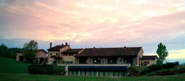 La casa di Roberto Baggio è immersa nel verde, foto Netflix