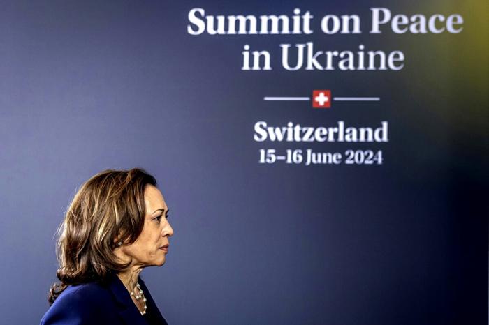 La vicepresidente statunitense Kamala Harris alla Conferenza sulla pace in Ucraina - LaPresse