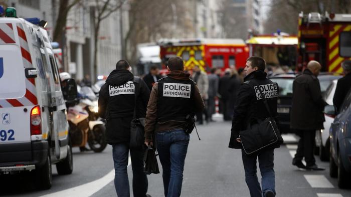 Attacco a Metz: Cinque persone accoltellate in un negozio di alimentari