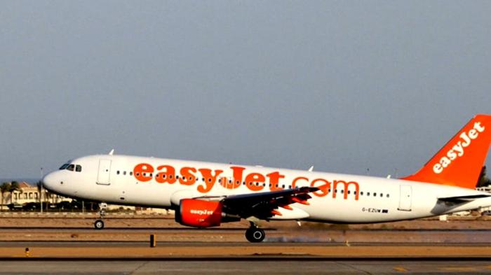 Atterraggio di emergenza per EasyJet: prontezza e sicurezza a bordo