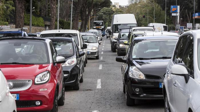 Aumento dei prezzi delle polizze Rc auto: dati e criticità