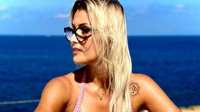 Psoriasi e Body Shaming: La testimonianza coraggiosa di Carlotta Savorelli