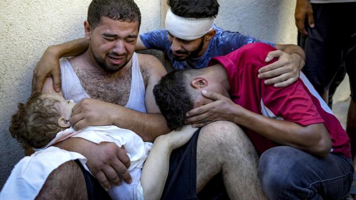 Crisi a Gaza: bombardamenti e vittime