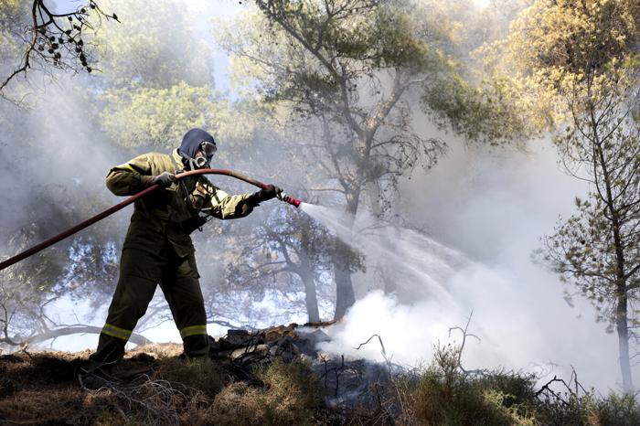 grecia-incendi-lapresse