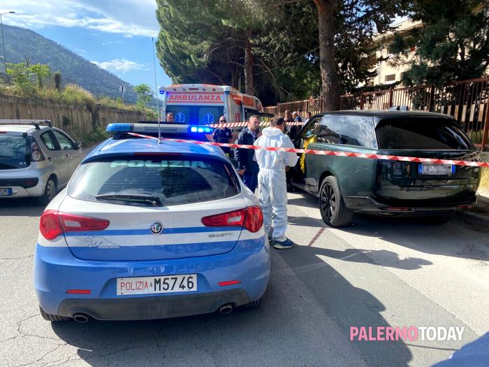 Morto l'imprenditore Angelo Onorato, foto dell'auto in cui è stato ritrovato