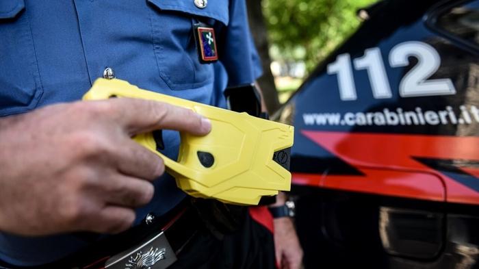 Il dibattito sul taser: tra sicurezza e rischi