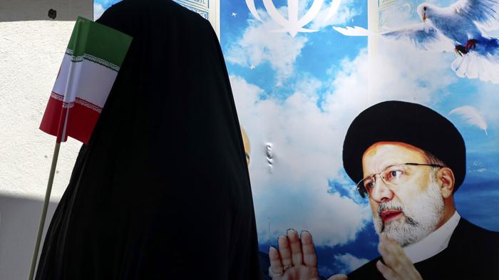 Elezioni presidenziali in Iran: sfida tra riformisti e ultraconservatori