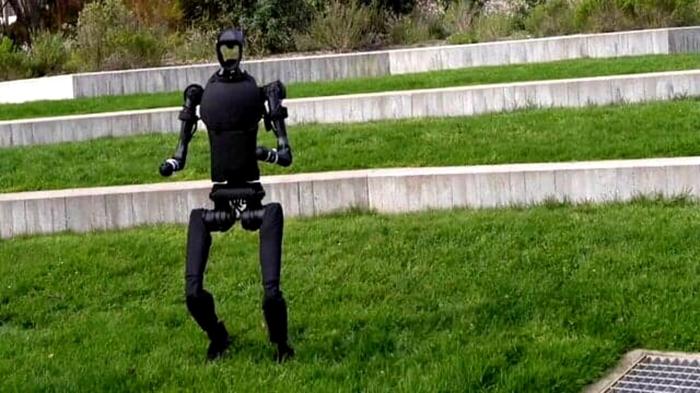 Il futuro dei robot umanoidi: da Terminator a ballerini hip-hop