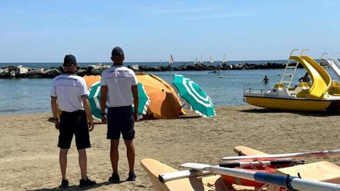 Tragedia a Rimini: Ragazzino annegato, educatrice indagata