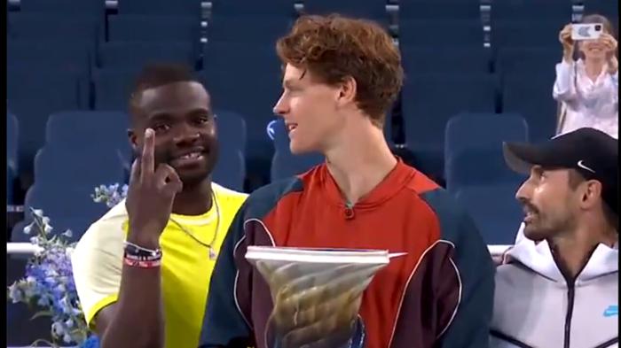 Jannik Sinner trionfa a Cincinnati contro Frances Tiafoe