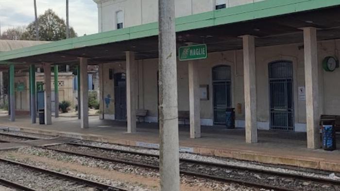 Abusi sessuali su minorenne alla stazione di Maglie: indagini in corso