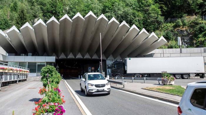 Chiusura del Traforo del Monte Bianco: Impatti e Soluzioni