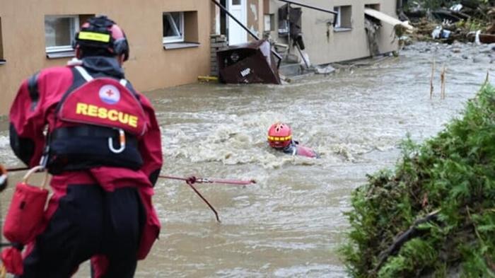 alluvione-repubblica-ceca-lapresse-2