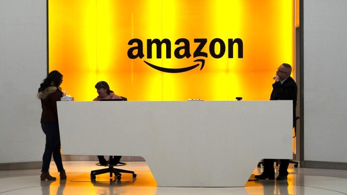 Amazon annuncia il ritorno in ufficio per i dipendenti