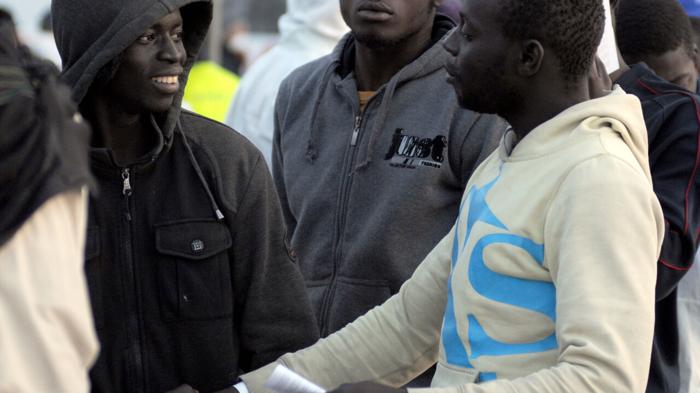 Il decreto flussi migratori: aggiornamenti e polemiche