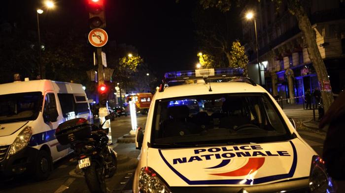 Folle corsa in auto di un ragazzino di 13 anni a Nantes