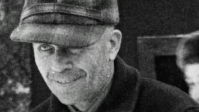 Ed Gein: Il Macabro Mito del Serial Killer Necrofilo