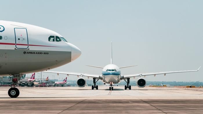 Affrontare l’aerofobia: Emma Marrone e la paura di volare