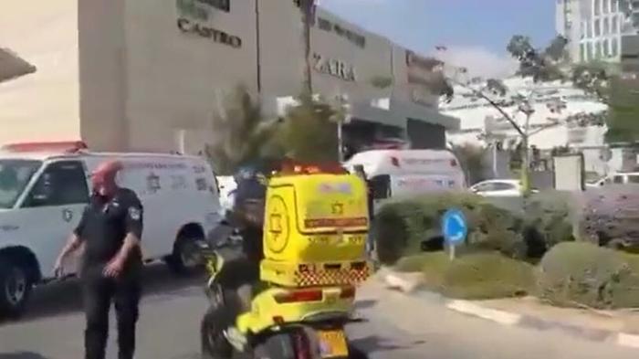 Attacco terroristico alla stazione centrale degli autobus di Beersheba