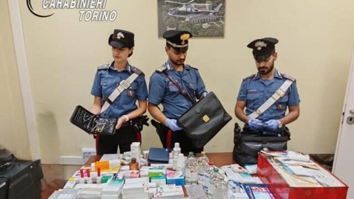 Presunta Infermiera Abusiva a Torino: Denunciata per Somministrazione Illegale di Farmaci