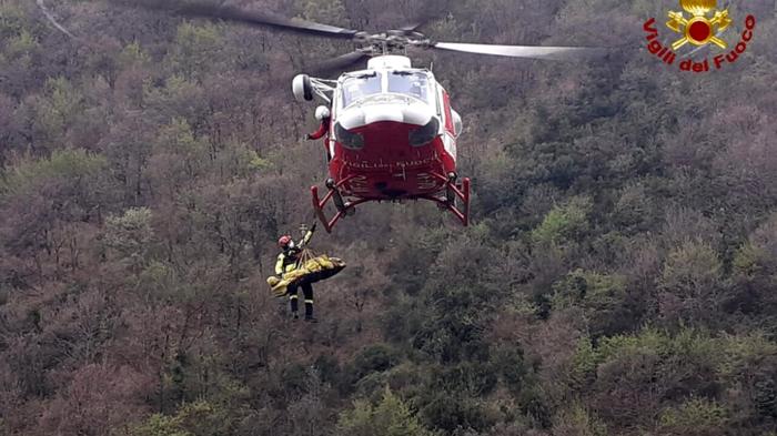 Tragedia a Barbagelata: Uomo Muore Cadendo in un Dirupo durante la Raccolta dei Funghi