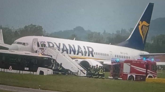 Incidente aereo all’aeroporto di Orio al Serio: esplosione pneumatico durante atterraggio