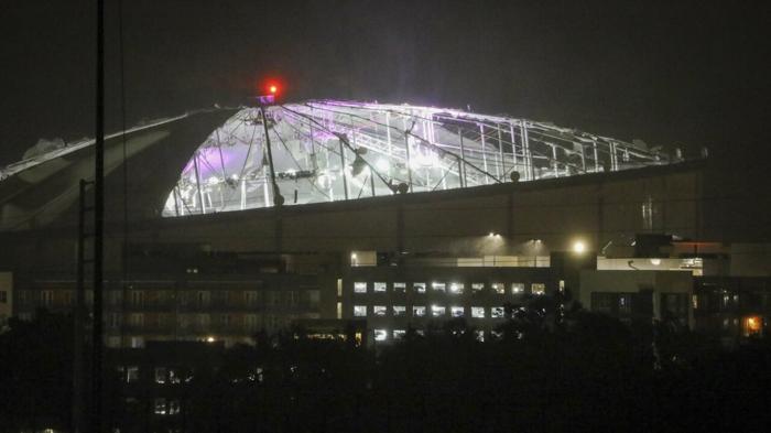 Uragano Milton colpisce lo stadio di Tampa Bay Rays