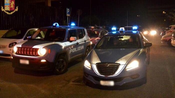 Donna minaccia con fucile a Fiumicino: arrestata per ricettazione e resistenza