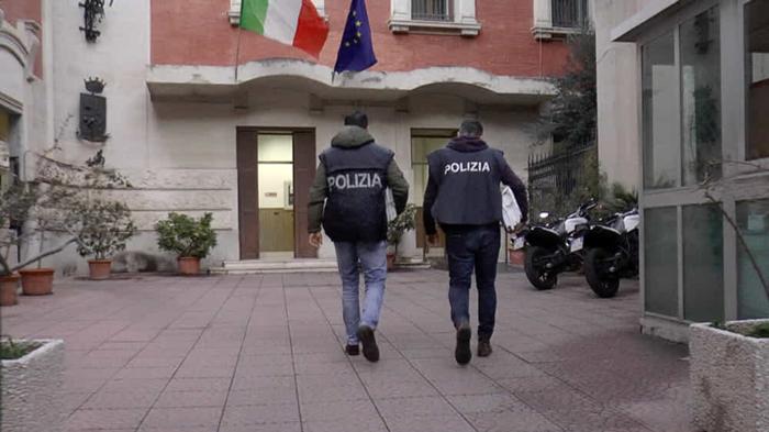 Scandalo di violenza sessuale: parroco agli arresti domiciliari