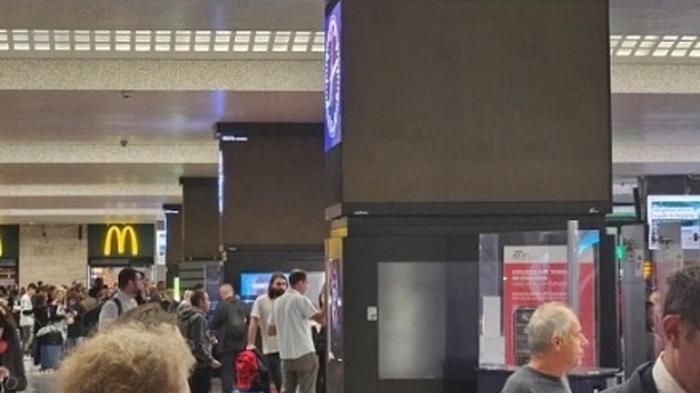 Guasto alla stazione Termini di Roma: caos e disagi per i viaggiatori