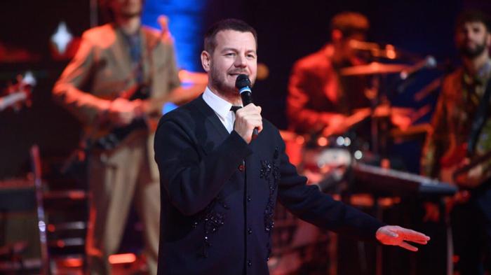 Alessandro Cattelan co-conduttore a Sanremo 2025